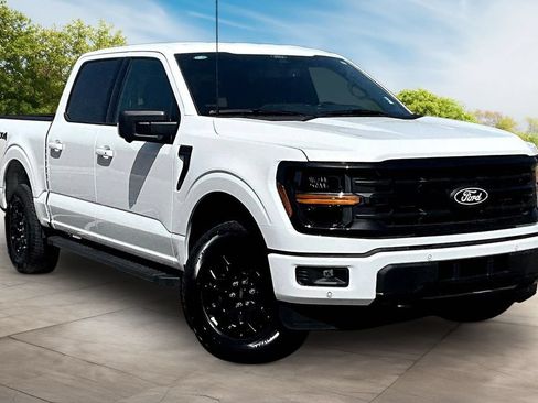 Used 2025 Ford F150 XLT w/ Equipment Group 302A MID AWD/4WD image 11