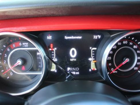 Used 2021 Jeep Wrangler Unlimited Rubicon AWD/4WD image 37