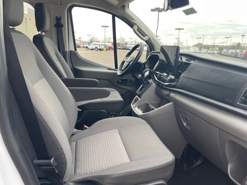 Used 2024 Ford Transit 350 XLT image 15