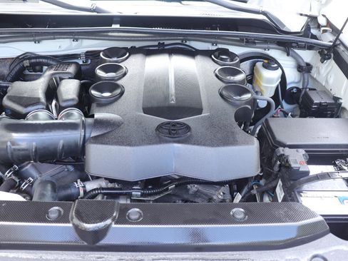 Used 2021 Toyota 4Runner Limited RWD image 37