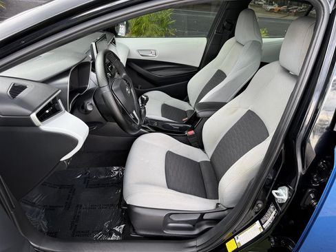 Used 2021 Toyota Corolla SE FWD image 16