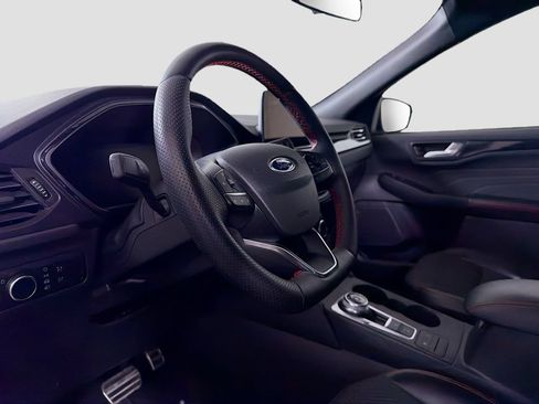 Used 2023 Ford Escape ST-Line AWD/4WD image 10