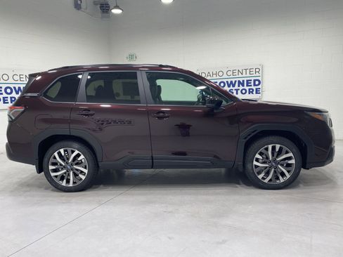New 2026 Subaru Forester Touring AWD/4WD image 9