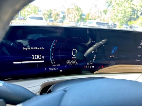 Used 2024 Cadillac XT4 Premium Luxury FWD image 49