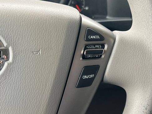 Used 2018 Nissan NV 3500 S RWD image 29