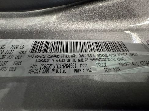 Used 2019 RAM 1500 Laramie AWD/4WD image 27