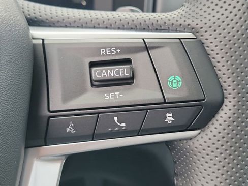 New 2025 Mitsubishi Outlander SE image 28