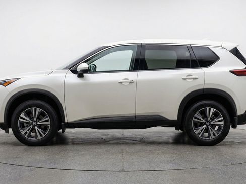 Used 2025 Nissan Rogue SV FWD image 5