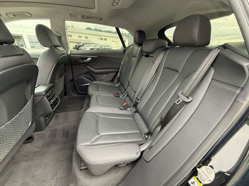 Used 2023 Audi Q8 Premium Plus w/ Premium Plus Package image 11