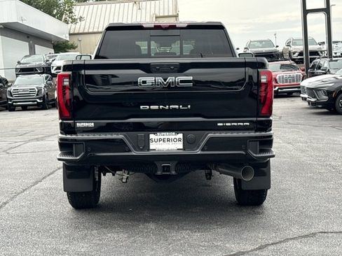 Used 2025 GMC Sierra 3500 Denali Ultimate AWD/4WD image 4