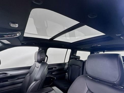 New 2026 Jeep Grand Wagoneer Limited image 26