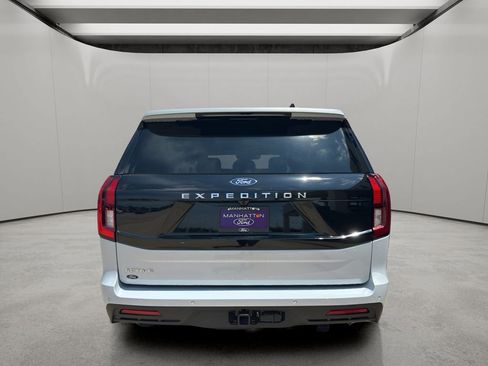 New 2025 Ford Expedition Active AWD/4WD image 4
