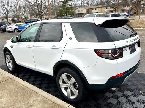 Used 2018 Land Rover Discovery Sport HSE image 3