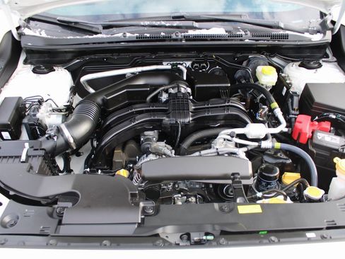 Certified 2025 Subaru Crosstrek 2.5i Sport image 33