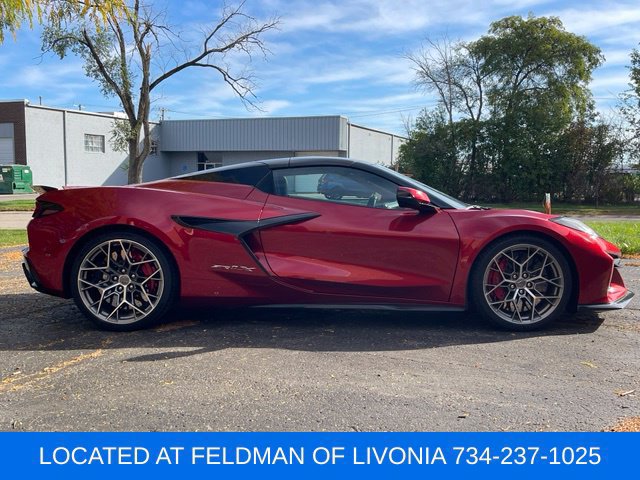 Used 2026 Chevrolet Corvette ZR1X w/ Chrome Exterior Badge Package AWD/4WD image 6