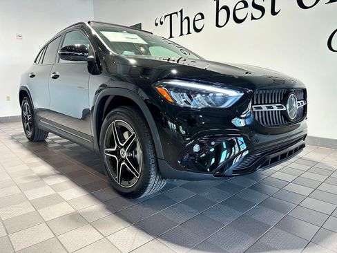 New 2026 Mercedes-Benz GLA 250 4MATIC image 1