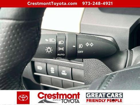 Used 2024 Toyota Tacoma TRD Off-Road image 16