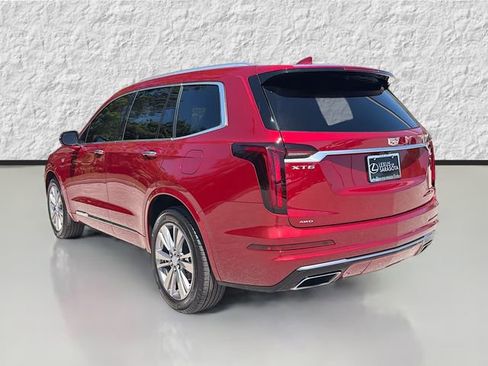 Used 2024 Cadillac XT6 Premium Luxury image 5