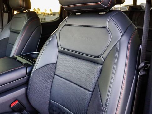 Used 2025 Ford F150 Raptor image 29