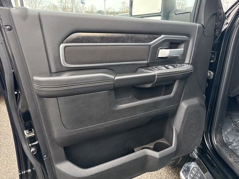 Used 2024 RAM 2500 Big Horn image 19