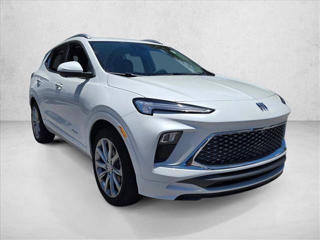 Used 2025 Buick Encore GX Avenir w/ Avenir Technology Package FWD image 3