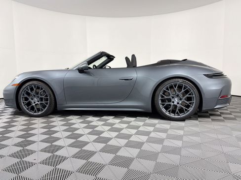 New 2026 Porsche 911 Carrera RWD image 2