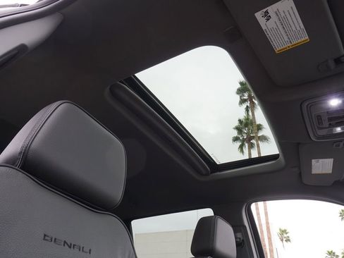 Used 2024 GMC Sierra 1500 Denali image 14