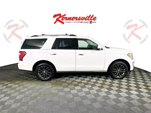 Used 2021 Ford Expedition Limited image 8