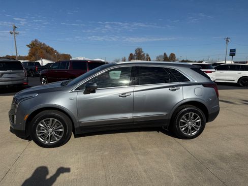 Used 2022 Cadillac XT5 Premium Luxury image 4