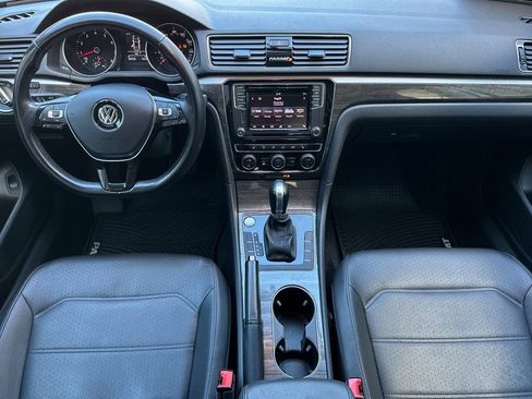 Used 2018 Volkswagen Passat 2.0T SE image 13