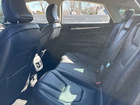 Used 2017 Ford Fusion Titanium image 20