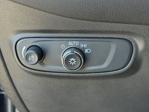 Used 2024 Chevrolet Equinox LT AWD/4WD image 20