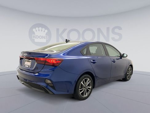 Used 2022 Kia Forte LXS w/ LXS Technology Package image 5