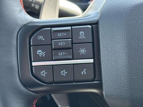 Used 2025 Ford F150 Raptor AWD/4WD image 29