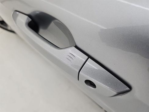 Used 2019 Honda CR-V EX-L image 45