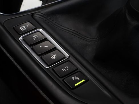 Used 2018 BMW M3 w/ Competition Package RWD image 36