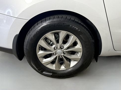Used 2021 Kia Sedona LX FWD image 30
