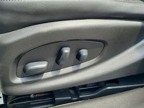 Used 2019 Chevrolet Impala LT w/ LT Convenience Package FWD image 39