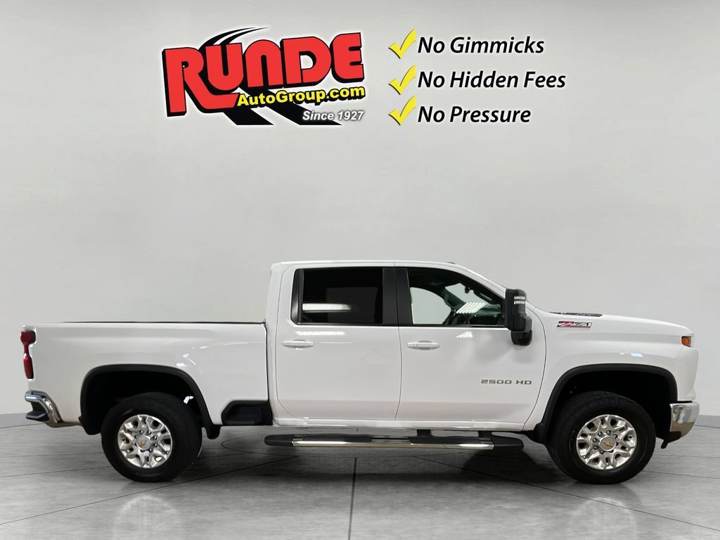 Used 2025 Chevrolet Silverado 2500 LT w/ All Star Edition AWD/4WD image 7