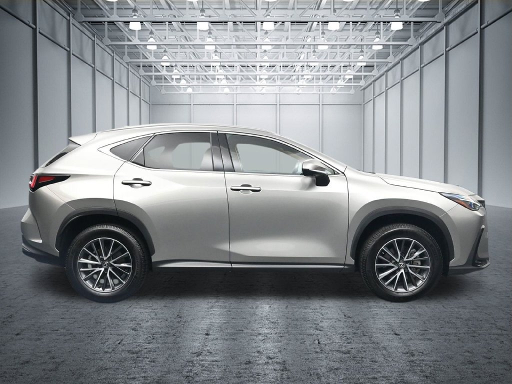 Used 2025 Lexus NX 350 AWD w/ Accessory Package (2T) image 3