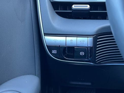 Certified 2024 Hyundai Ioniq 5 SEL image 38