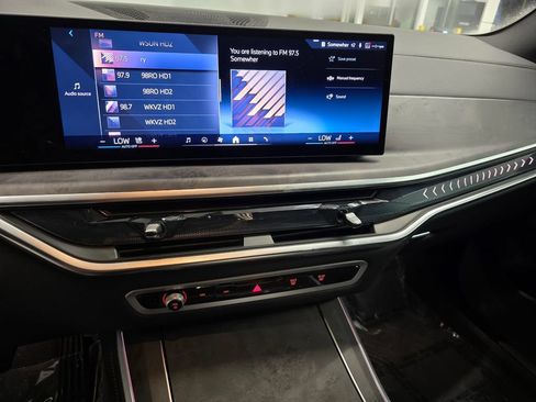 Used 2025 BMW X5 xDrive40i AWD/4WD image 22