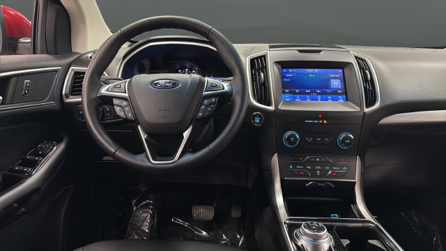 Used 2020 Ford Edge SEL w/ Convenience Package AWD/4WD image 12