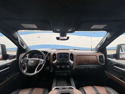 Certified 2022 Chevrolet Silverado 2500 High Country w/ Z71 Off-Road Package image 21