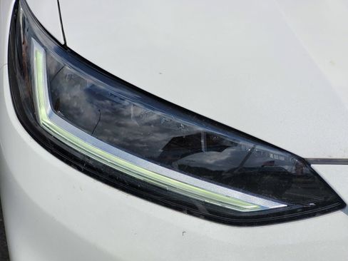 Used 2024 Honda HR-V Sport image 11