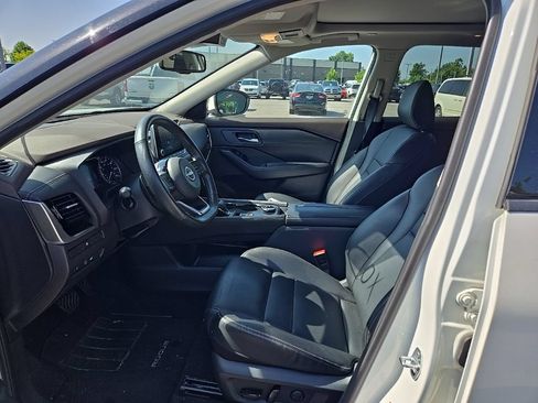 Used 2023 Nissan Rogue SL AWD/4WD image 15