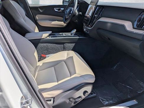 Certified 2026 Volvo XC60 B5 Plus w/ Protection Package Premier AWD/4WD image 21