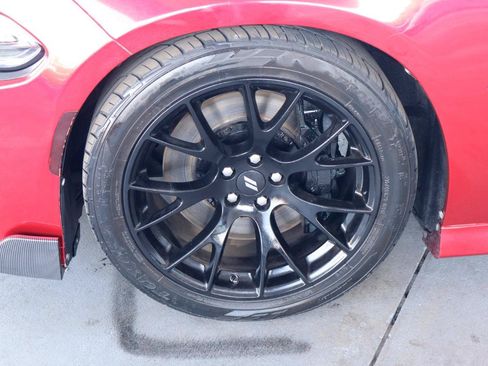 Used 2019 Dodge Charger Scat Pack w/ Dynamics Package RWD image 45