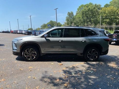 New 2026 Buick Enclave Sport Touring w/ Power Package image 4