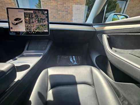 Used 2023 Tesla Model Y Performance AWD/4WD image 56